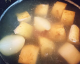 旬★皮ごと【新じゃがとワカメの味噌汁】♪作り方3写真