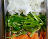 簡単♡節約おかず♡絹揚げ野菜炒め作り方1写真
