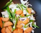 簡単♡節約おかず♡絹揚げ野菜炒め作り方3写真
