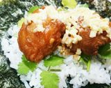 大人のおにぎらず、パクチーチキン。作り方1写真