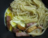 焼き豚と紀文 魚河岸あげ®のカルボナーラ作り方7写真