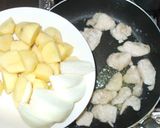 簡単！肉じゃがのゴマまぶし♪鶏肉じゃが芋作り方6写真