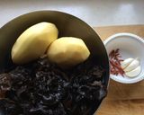 じゃがいもとキクラゲの酢炒め作り方1写真