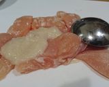 お酒に合う♪ササミとオクラの梅醤油炒め作り方1写真
