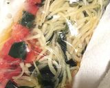材料これだけ！トマ玉わかめ酢作り方3写真