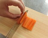 ＊基本の切り方＊みじん切り（にんじん）作り方1写真