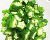 簡単！オクラと山芋と納豆ネバネバ丼作り方1写真