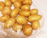新じゃが芋で皮付き簡単☆甘辛味噌からめ作り方4写真