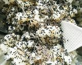 美肌に！簡単オイル黒おにぎり作り方1写真