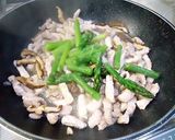 マカパウダー豚ロースとアスパラ椎茸卵とじ作り方4写真