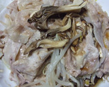 豚しゃぶ肉・もやしと舞茸の重ね蒸し作り方3写真