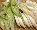 簡単美味しい♡イカと白葱のイカワタ卵炒め作り方1写真