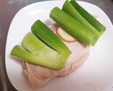 レンジでしっとり♪胡麻ダレの蒸し鶏サラダ作り方1写真