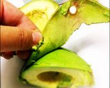 アボカドをお花みたいに♪切って丸める方法作り方7写真