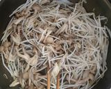 鶏ひき肉もやしブロッコリーの にんにく醤油炒め作り方6写真
