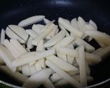 新ジャガイモとコンビーフのきんぴら作り方2写真
