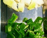お肉がやわらか✨鶏むね肉のカレー甘辛醤油作り方2写真