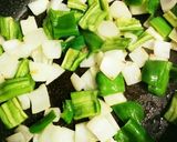 お肉がやわらか✨鶏むね肉のカレー甘辛醤油作り方5写真