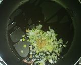 香味野菜ピリ辛風味の簡単！味噌肉そぼろ作り方3写真
