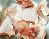 鶏股肉のトマト煮込み作り方2写真