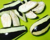 つまみ♡弁当♡ナスとオクラのピリ辛炒め作り方1写真