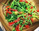 豆苗と赤ピーマンの炒め物作り方6写真