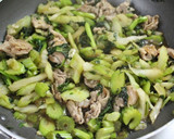 やみつき♪丼にも♪セロリと豚肉の金平風作り方4写真