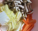 簡単！フライパン１つで♪鶏肉のスープ煮作り方1写真