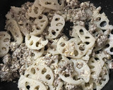 蓮根とそぼろ炒め作り方6写真
