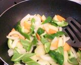 ぱぱっと！豚肉と野菜のケチャップ炒め作り方2写真