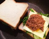 簡単ランチに♡チーズミートホットサンド作り方3写真