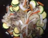 ズッキーニと牛肉の炒めもの作り方7写真