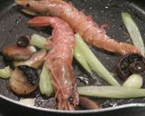 ぴり辛っエビトマト麺作り方2写真