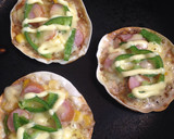餃子の皮でピザ風♪♪♪作り方7写真
