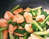 鶏と小松菜の豆板醤マヨ炒め★作り方4写真