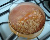 サッポロ一番で作る『赤い塩ラーメン』作り方2写真