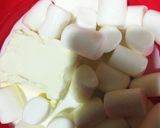 お誕生日に！マシュマロでレアチーズタルト作り方1写真
