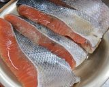 鮭のごまだれかけ【学校給食】作り方1写真