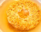 入れるだけで風味＋！ピリ辛チキンラーメン作り方1写真