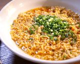 入れるだけで風味＋！ピリ辛チキンラーメン作り方4写真