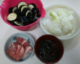 簡単✨なすと豚肉の甘辛味噌炒め作り方1写真