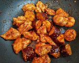 簡単夕飯主菜昼食さつまいもと鶏肉ヤムニョムチキン作り方9写真