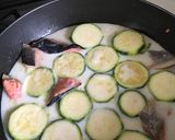 ズッキーニと鮭のクリーム煮作り方3写真