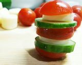 切るだけ♪超簡単なプチトマトピンチョス★作り方3写真