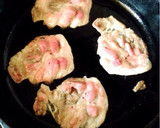 お弁当に。生姜焼き用のお肉でポークピザ作り方1写真