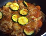簡単★鶏肉とズッキーニのトマト煮込み作り方5写真