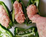 肉汁ジュワー！簡単ピーマンの肉詰め☆作り方5写真