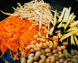 ＊夏のきんぴらごぼうをお食べナスって＊作り方1写真