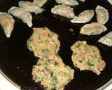 ホットプレートでニラ入り焼きギョウザ作り方8写真
