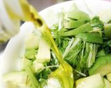 水菜とアボカドのサラダ作り方5写真